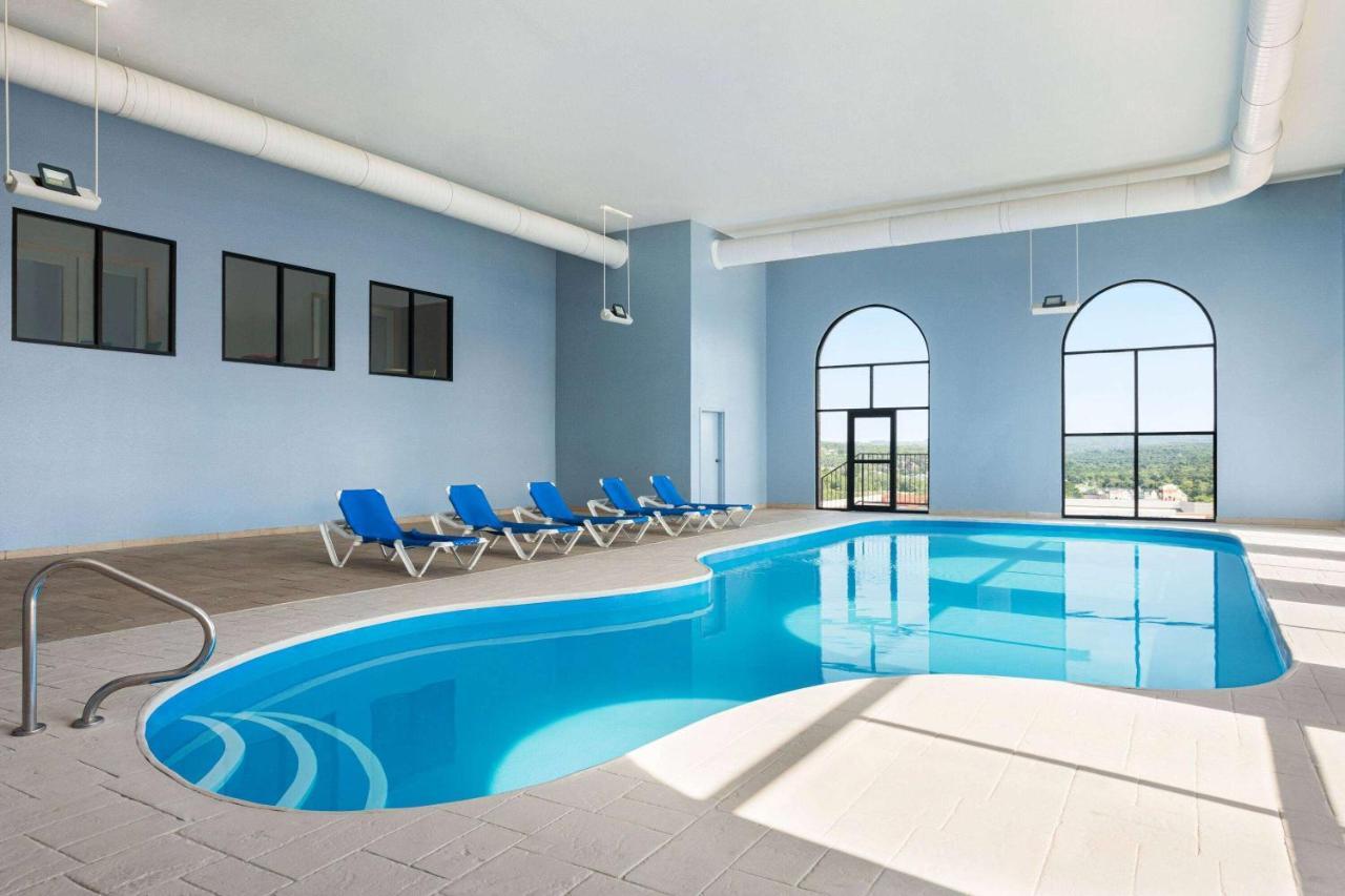 Americinn By Wyndham Branson & Conference Center Eksteriør billede